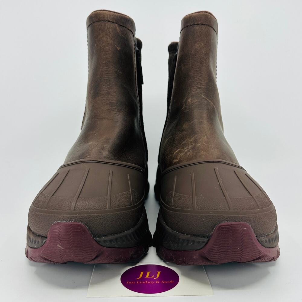 L.L. Bean Womens Storm Chaser 6 Pull-On Waterproof Insulated Boots Size 9.5 Wide - Picture 2 of 11